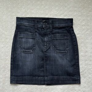 HUDSON PERFECT CONDITION DENIM SKIRT - SIZE 24